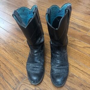 Black leather Justin boots Rustic Size 6C